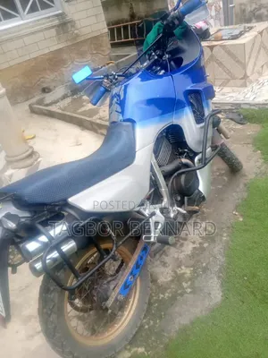 Honda Transalp XL600V 1993 Blue