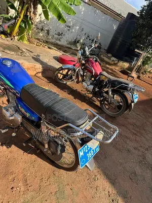 Hodaka Wombat 2021 Blue