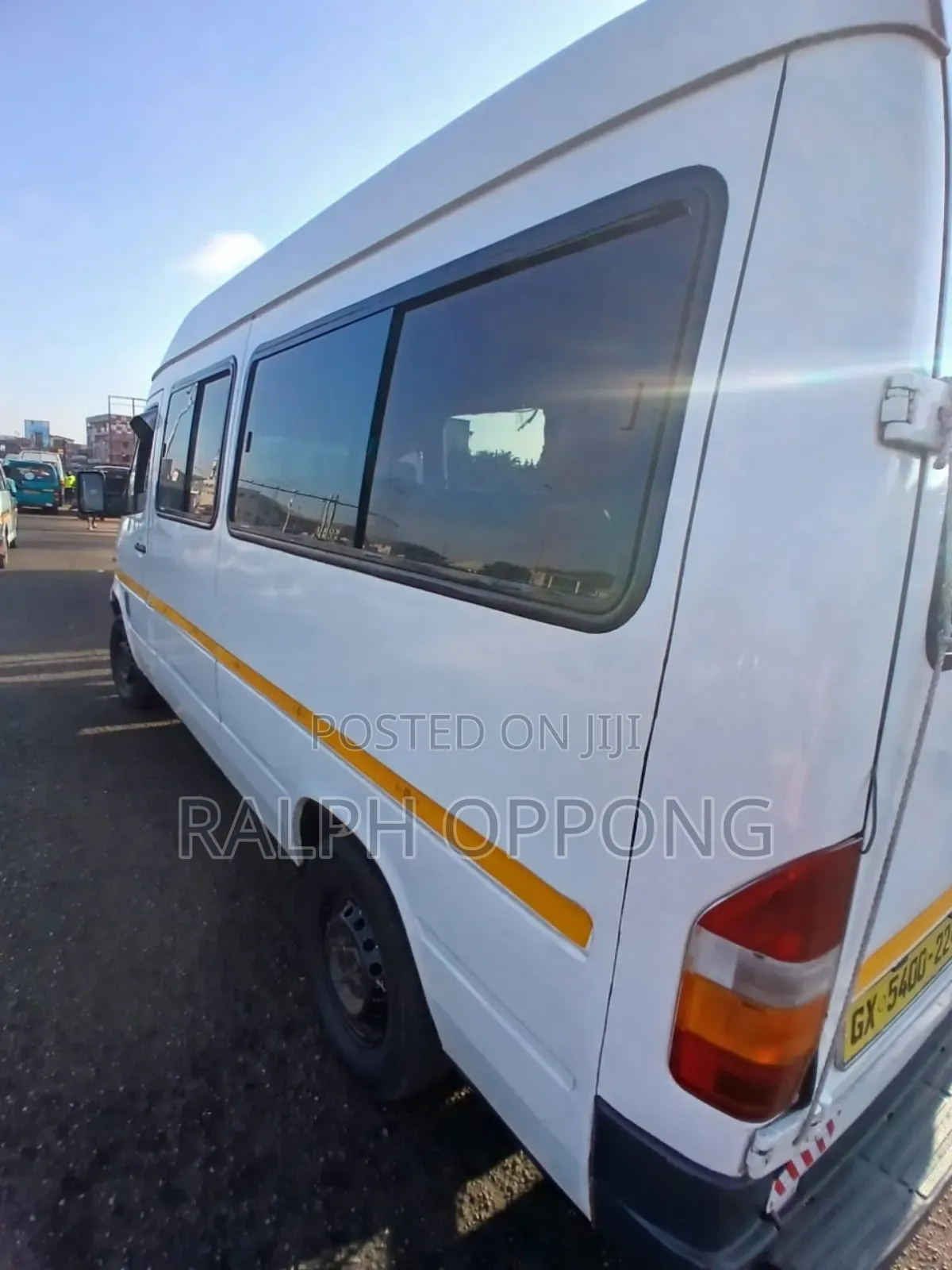 Mercedes-Benz Sprinter 2002 White