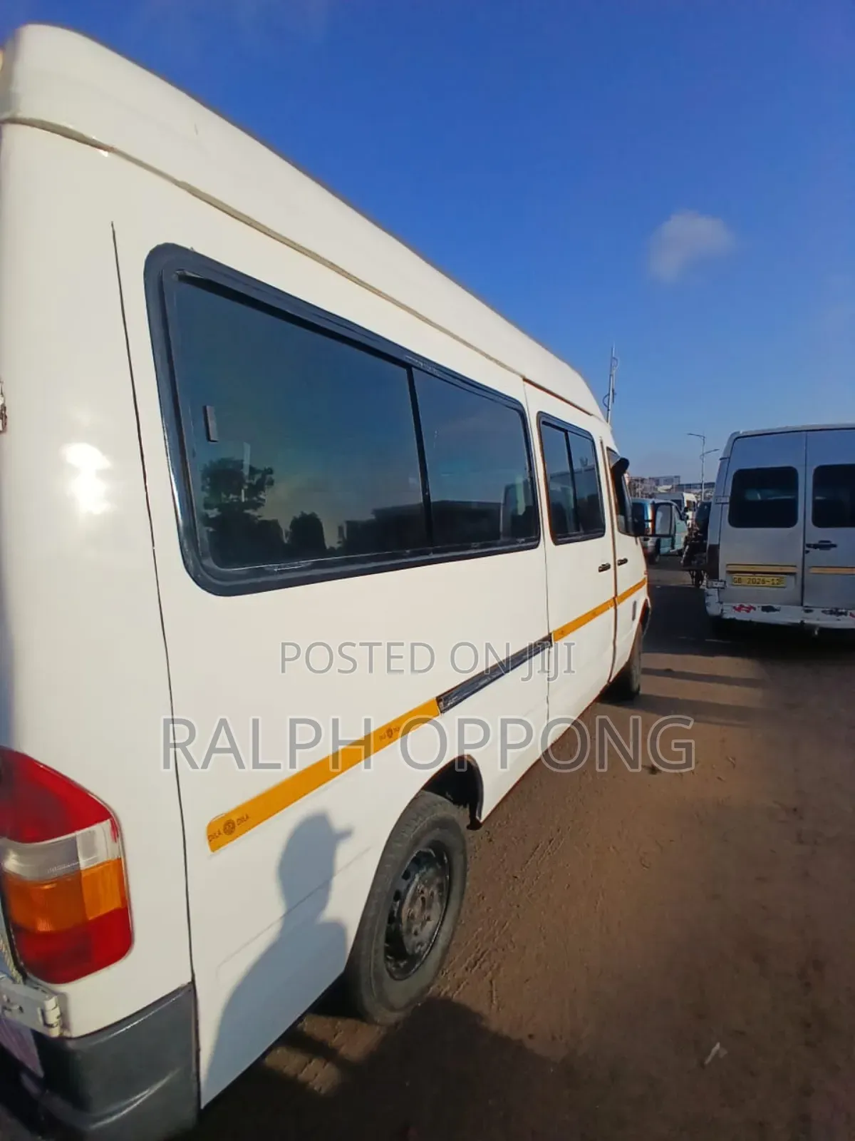 Mercedes-Benz Sprinter 2002 White