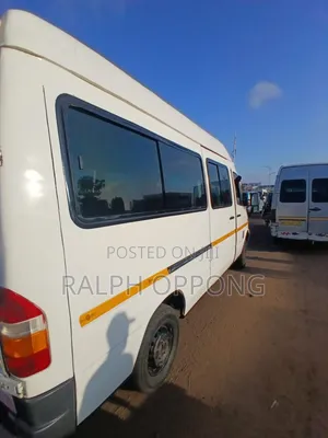 Mercedes-Benz Sprinter 2002 White
