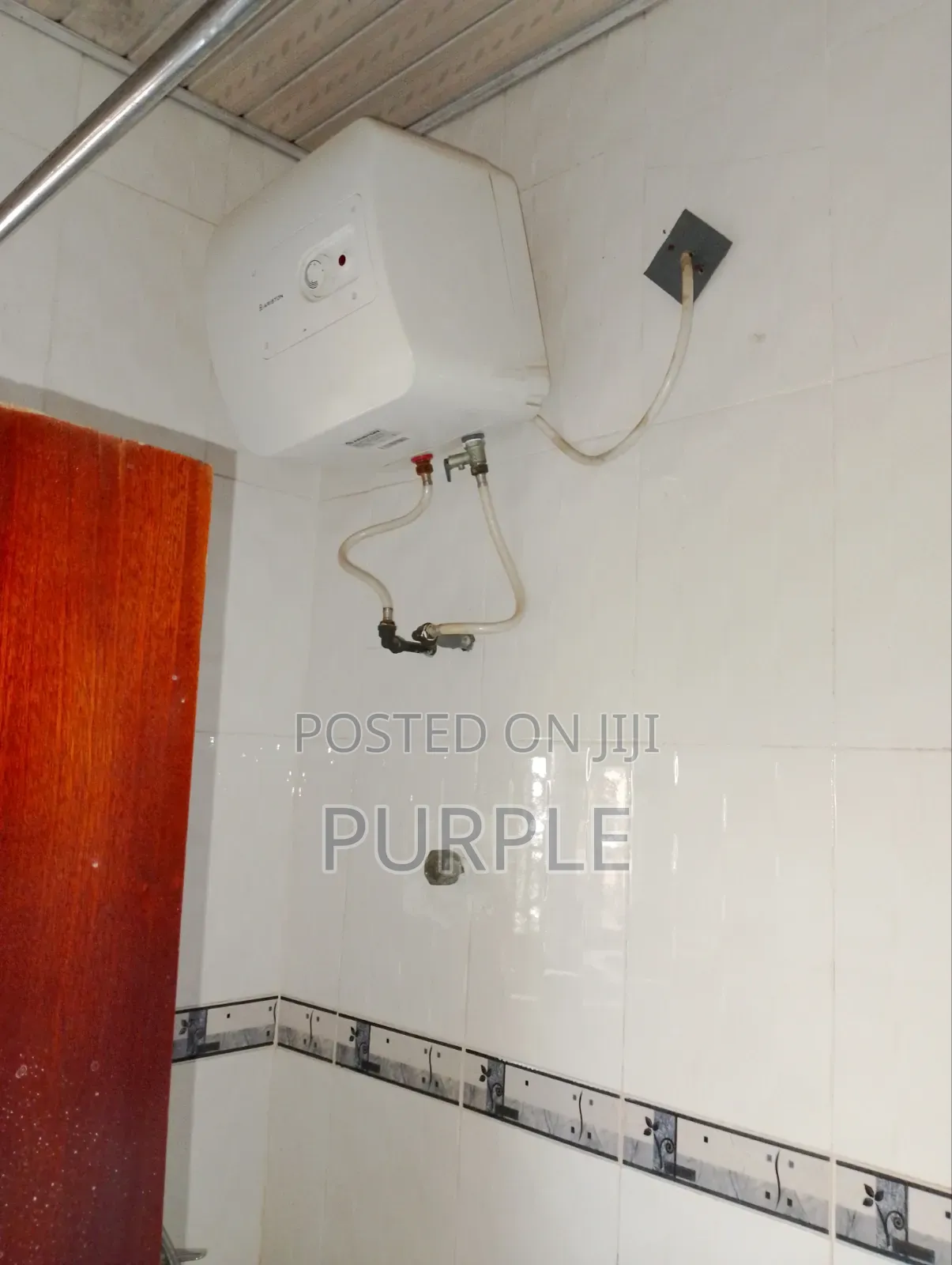 3bdrm Apartment in American House for rent