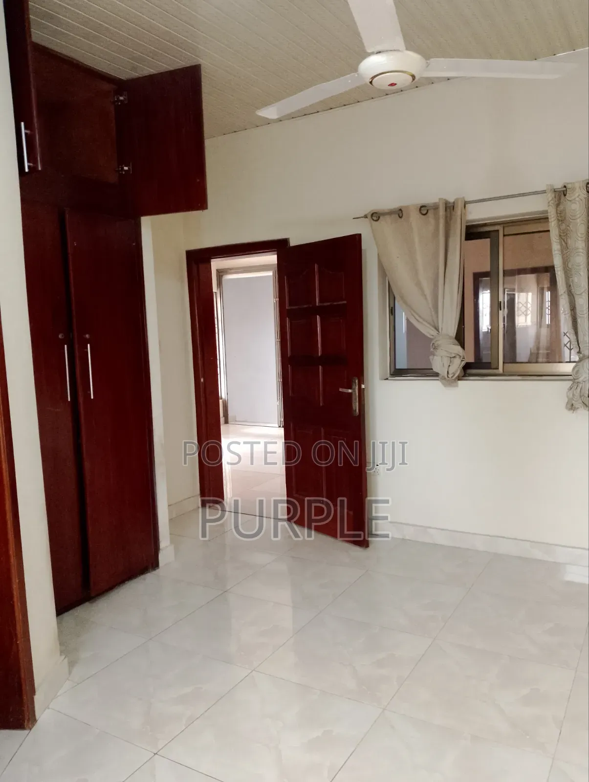 3bdrm Apartment in American House for rent