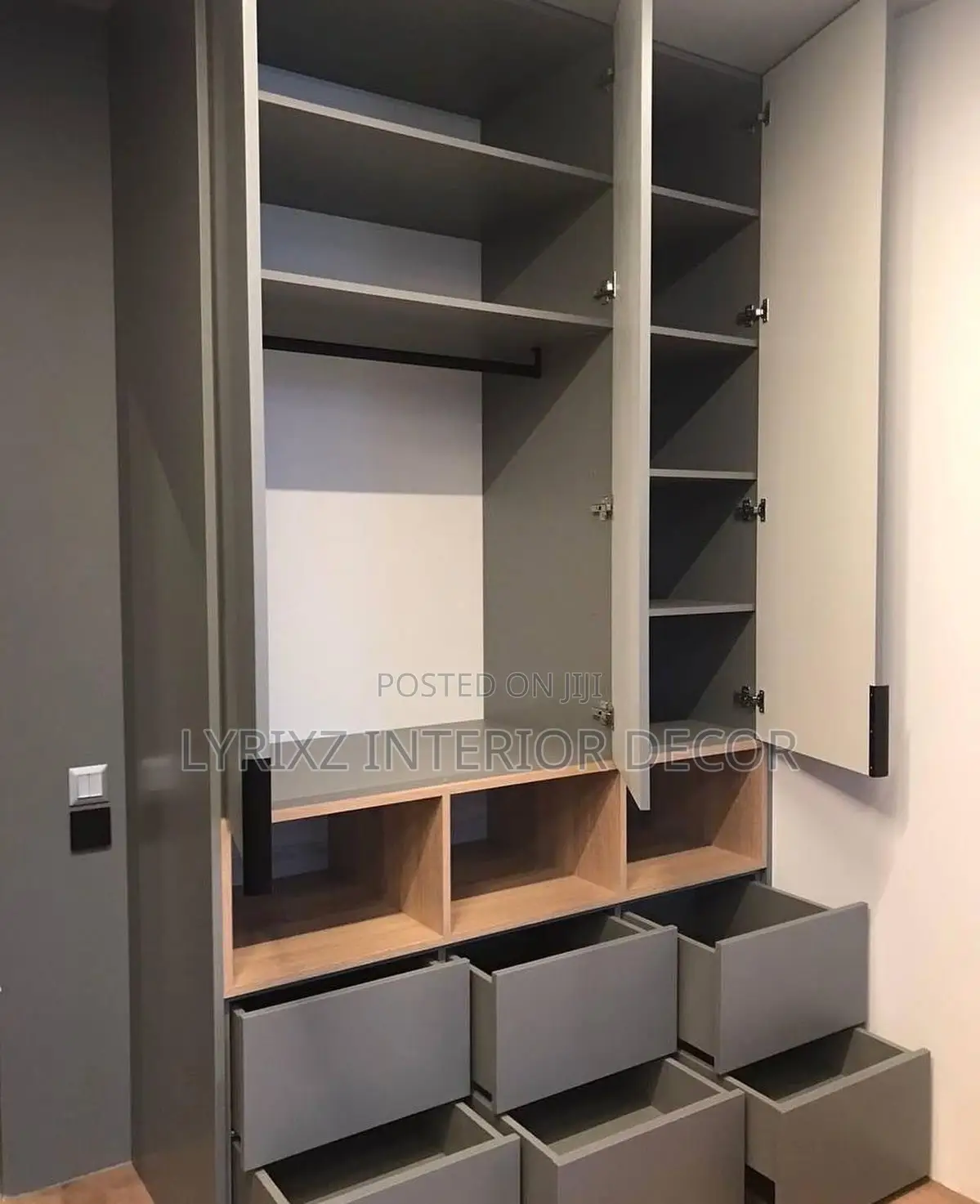 Wardrobe 3 in 1