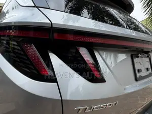 Hyundai Tucson 2023 Silver