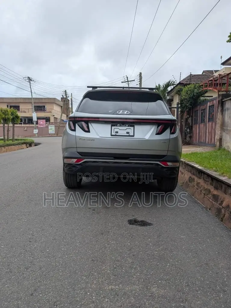 Hyundai Tucson 2023 Silver