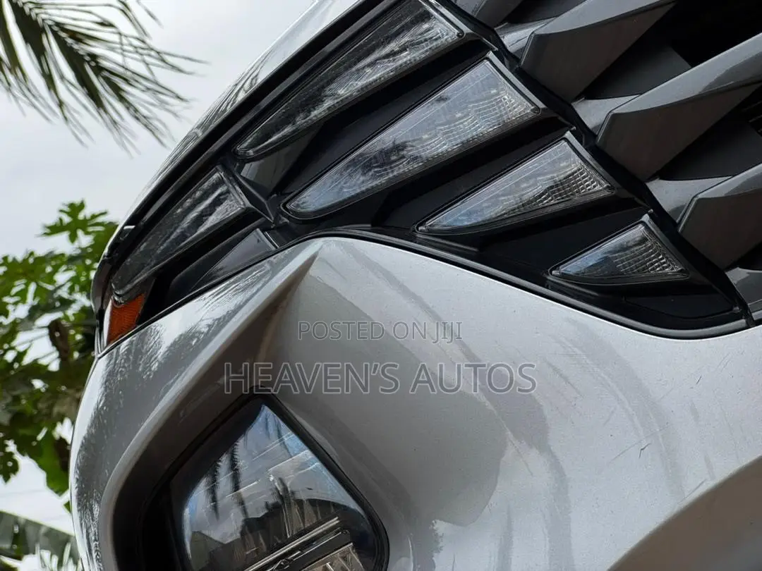 Hyundai Tucson 2023 Silver