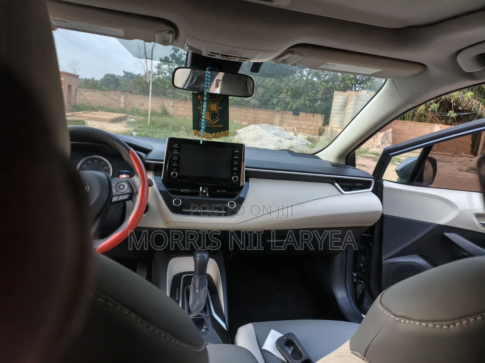 Toyota Corolla LE 2020 Gray
