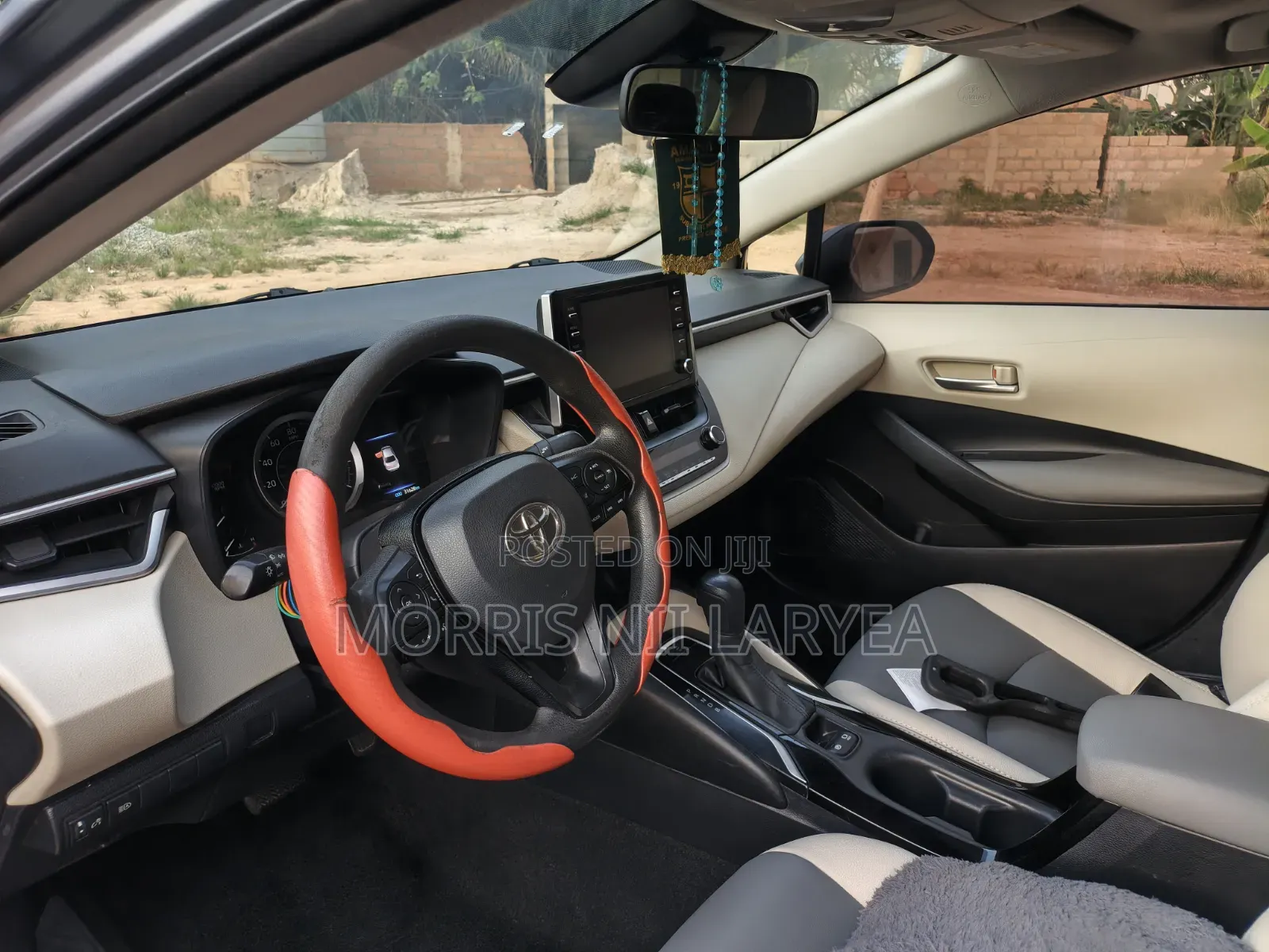 Toyota Corolla LE 2020 Gray
