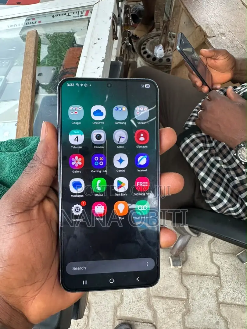 Samsung Galaxy S22+ 5G 128 GB