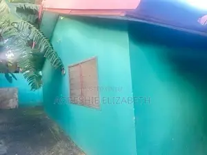 Studio Apartment in Lizzy Ventures, Weija for rent