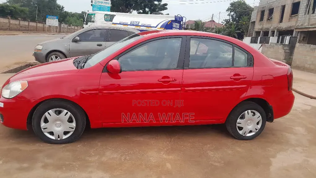 Hyundai Accent 2008 Red