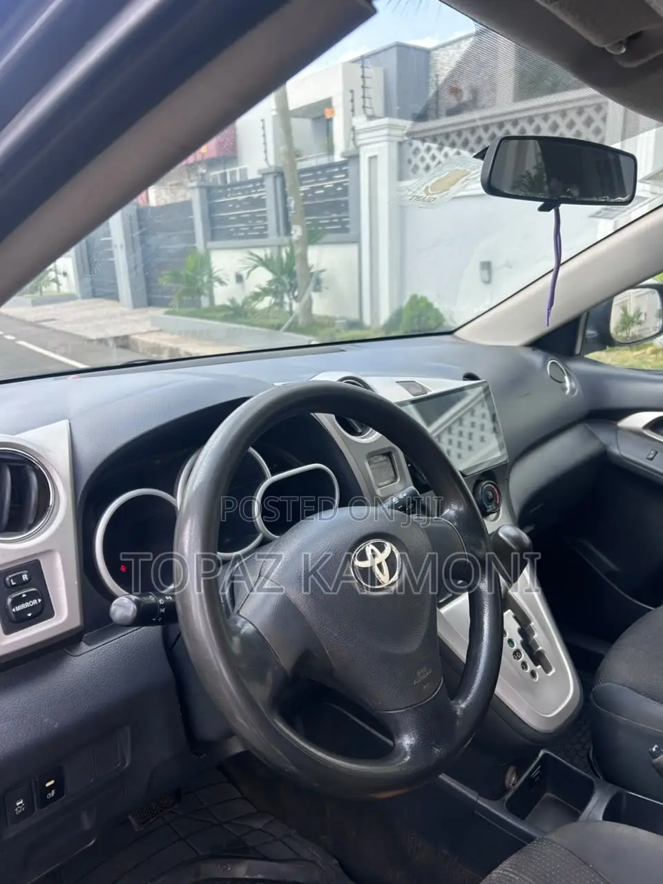Toyota Matrix 2010 Gray