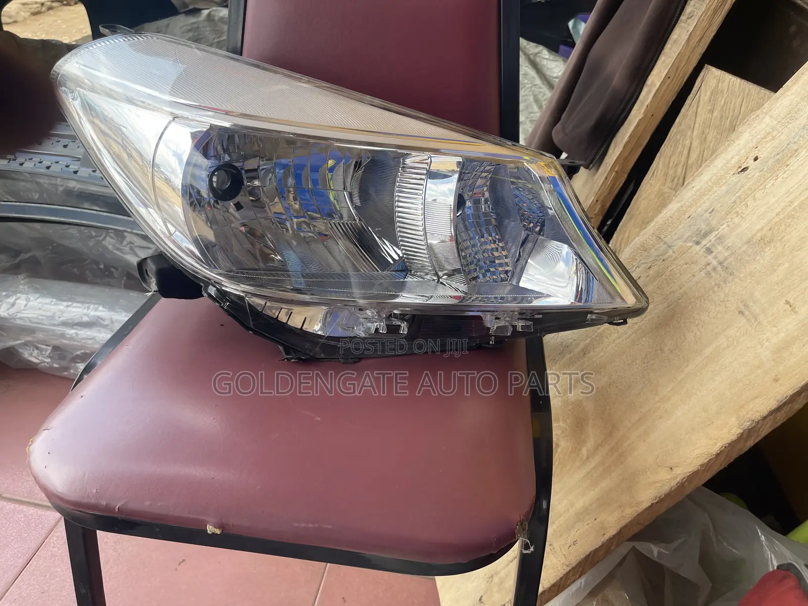 Toyota Vitz 2012 2013 2014 Headlights Pair