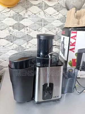Akai Commercial Fruit Juicer