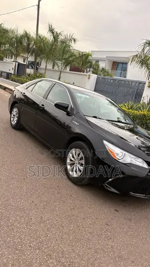 Toyota Camry LE 4dr Sedan (2.5L 4cyl 6A) 2017 Black