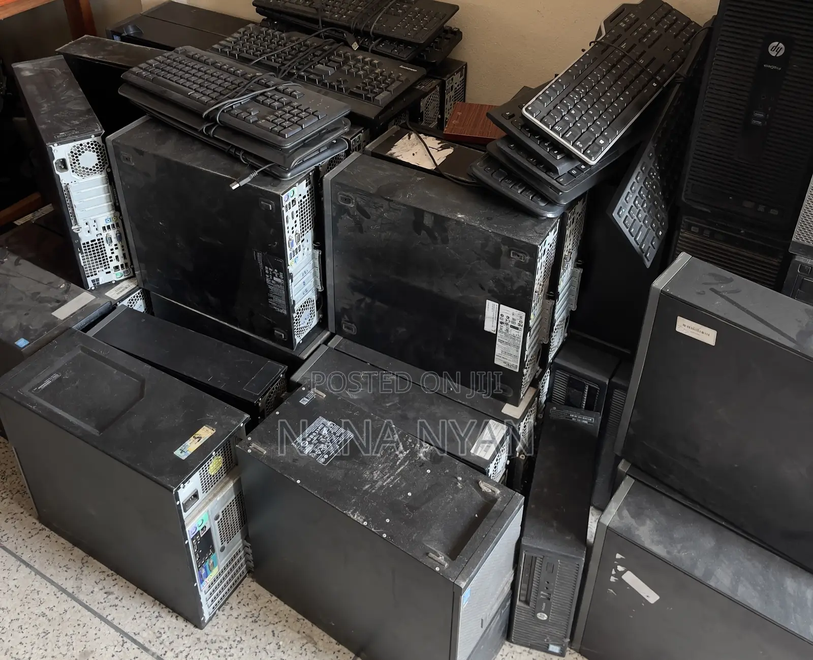 Desktop Computer Dell OptiPlex 3020 8GB Intel Core i5 HDD 256GB