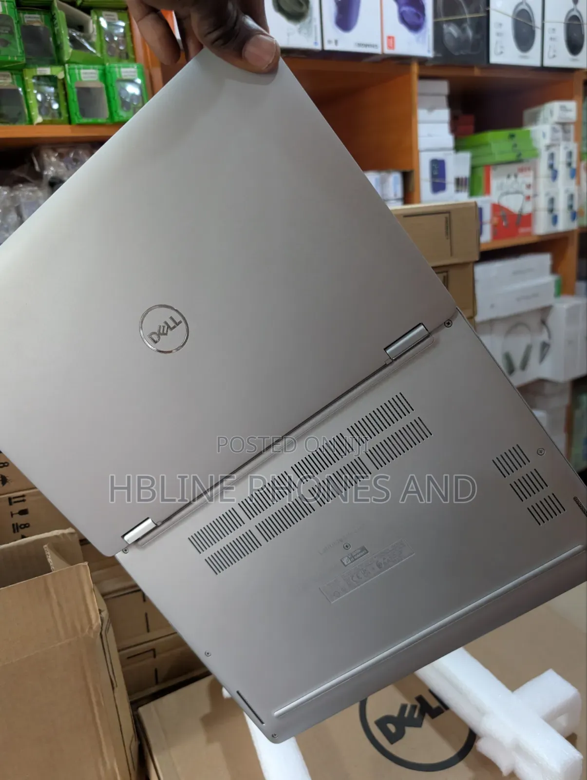 New Laptop Dell Latitude 5310 2-in-1 8GB Intel Core i5 SSD 256GB