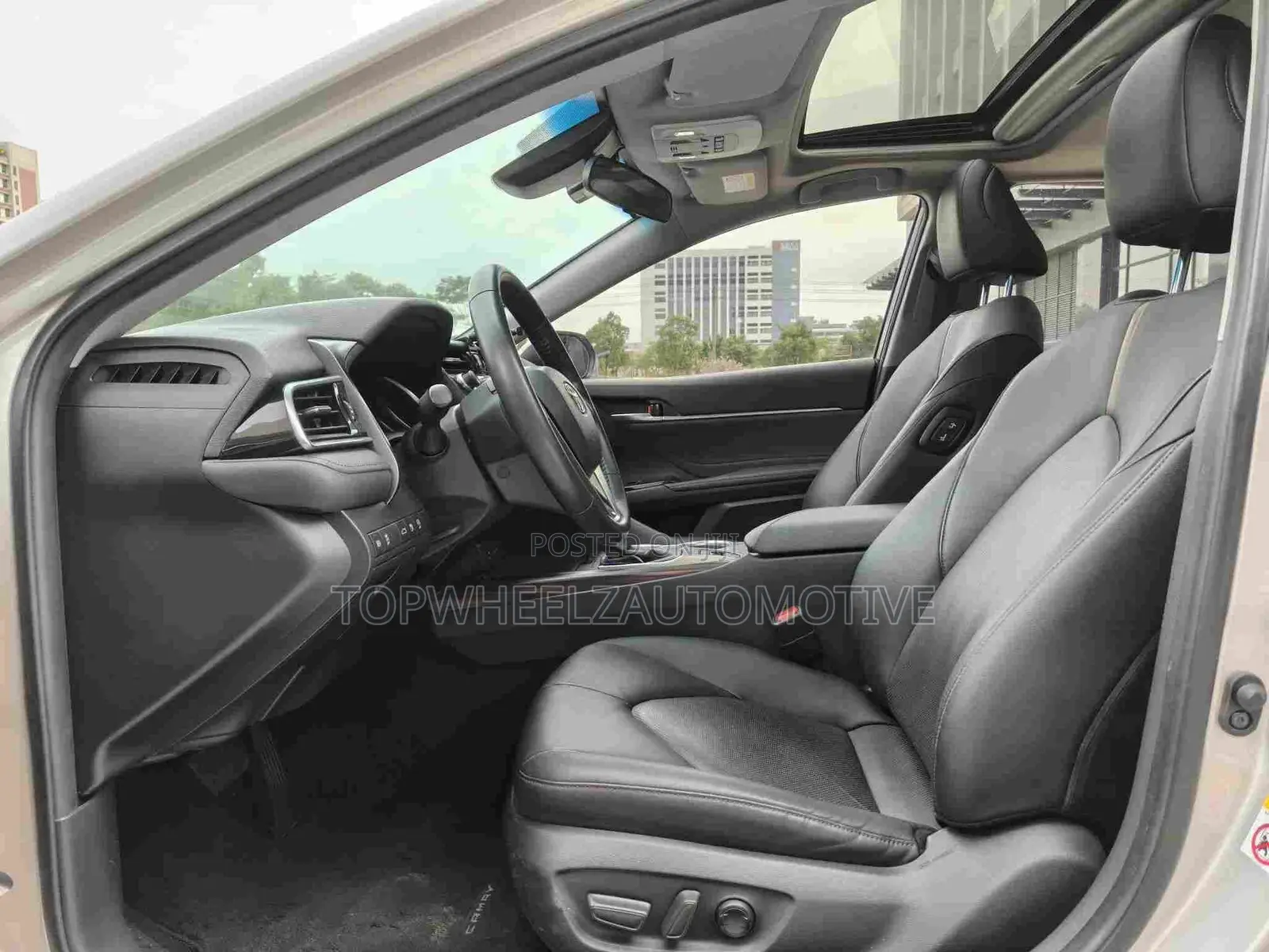 Toyota Camry 2020