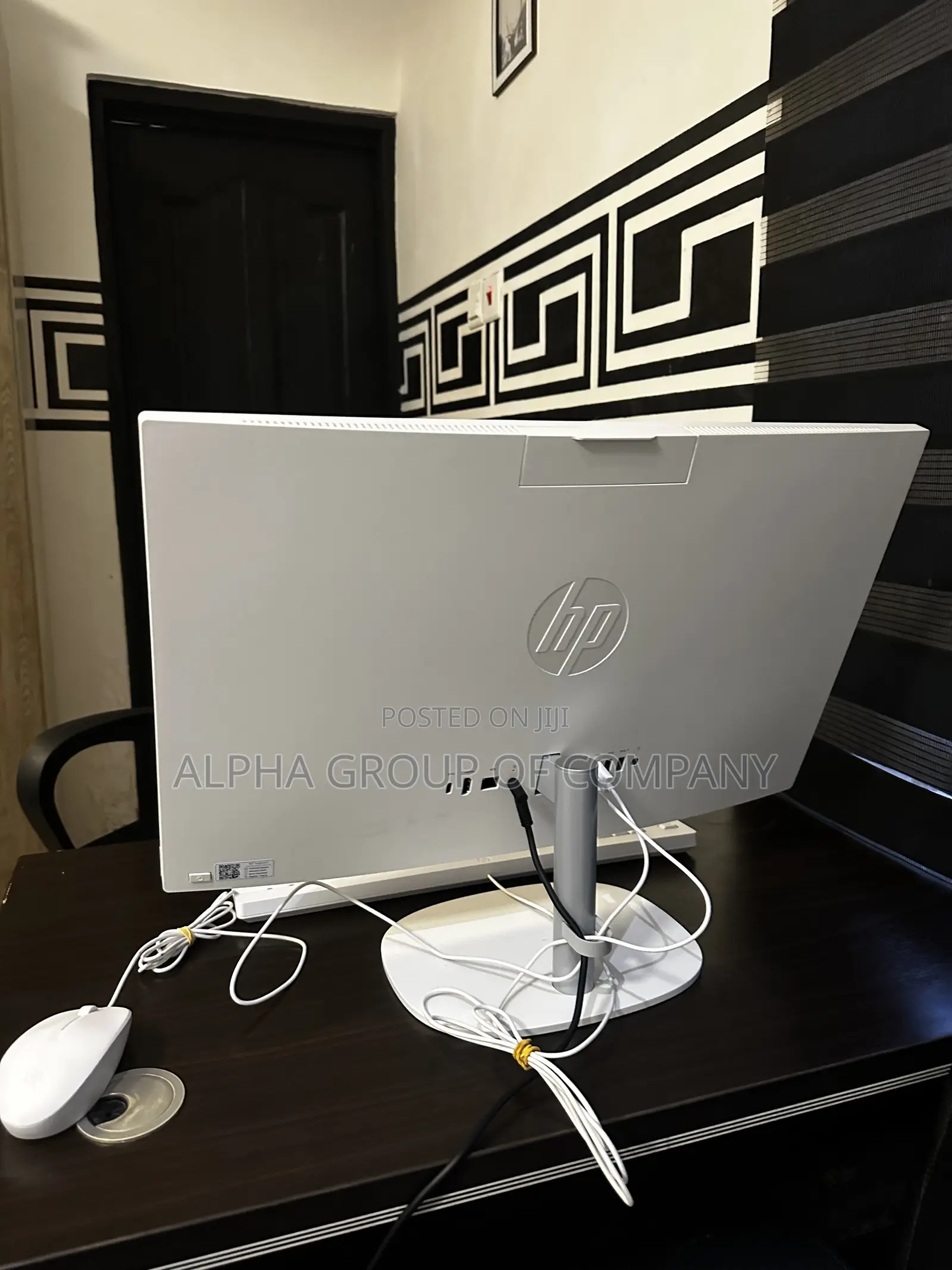 Desktop Computer HP 290 G4 All-in-One 8GB Intel Core i5 HDD+SSD 500GB
