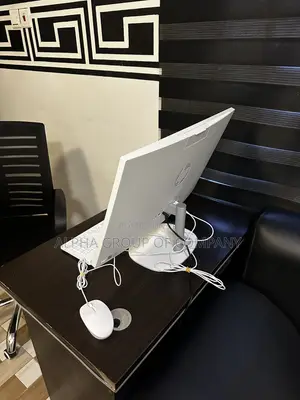 Desktop Computer HP 290 G4 All-in-One 8GB Intel Core i5 HDD+SSD 500GB