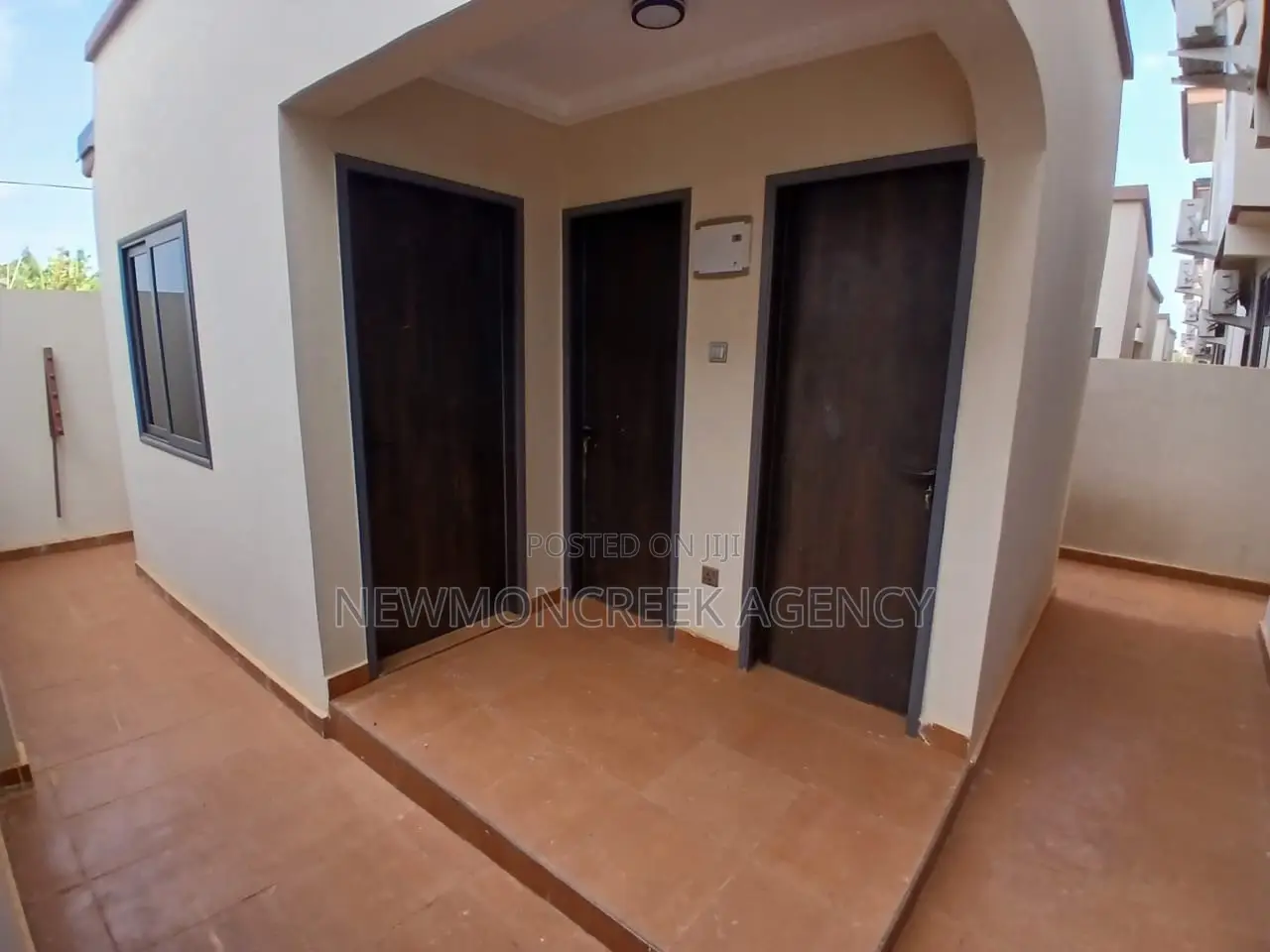 3bdrm Duplex in Abokobi, Accra Metropolitan for sale