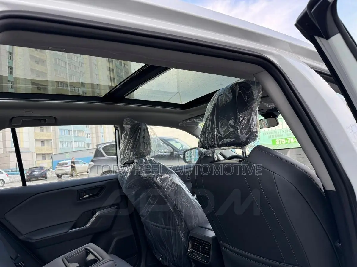 New Toyota RAV4 2026 White