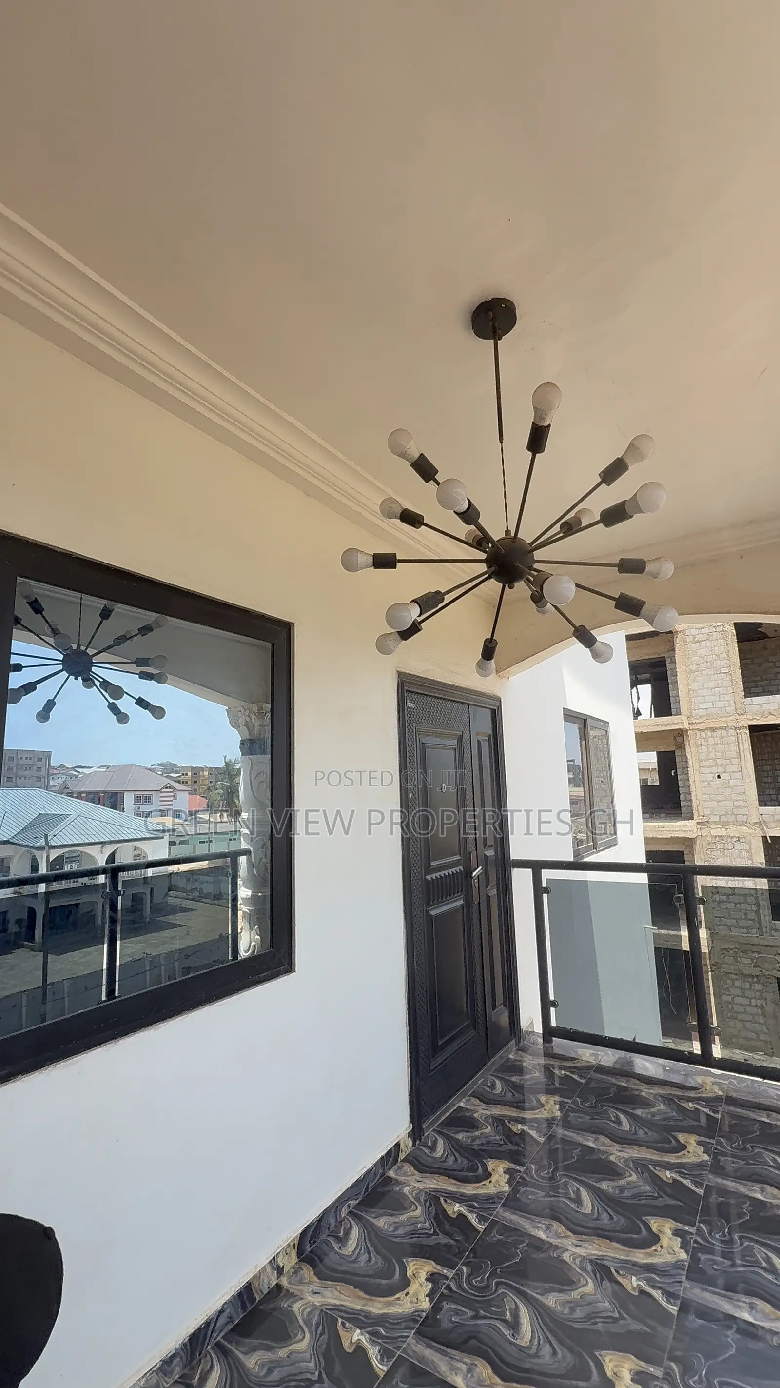 4bdrm Apartment in West Hills Mall Area for rent