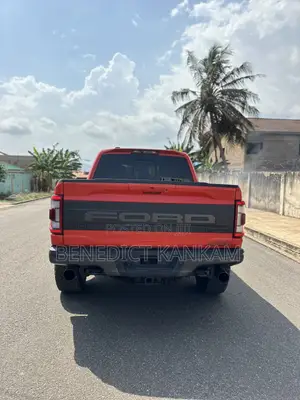 Ford F-150 Raptor 2023 Orange