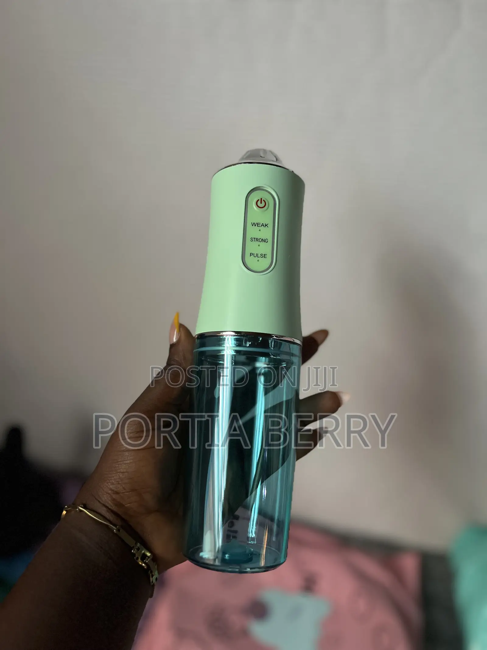 Oral Irrigator