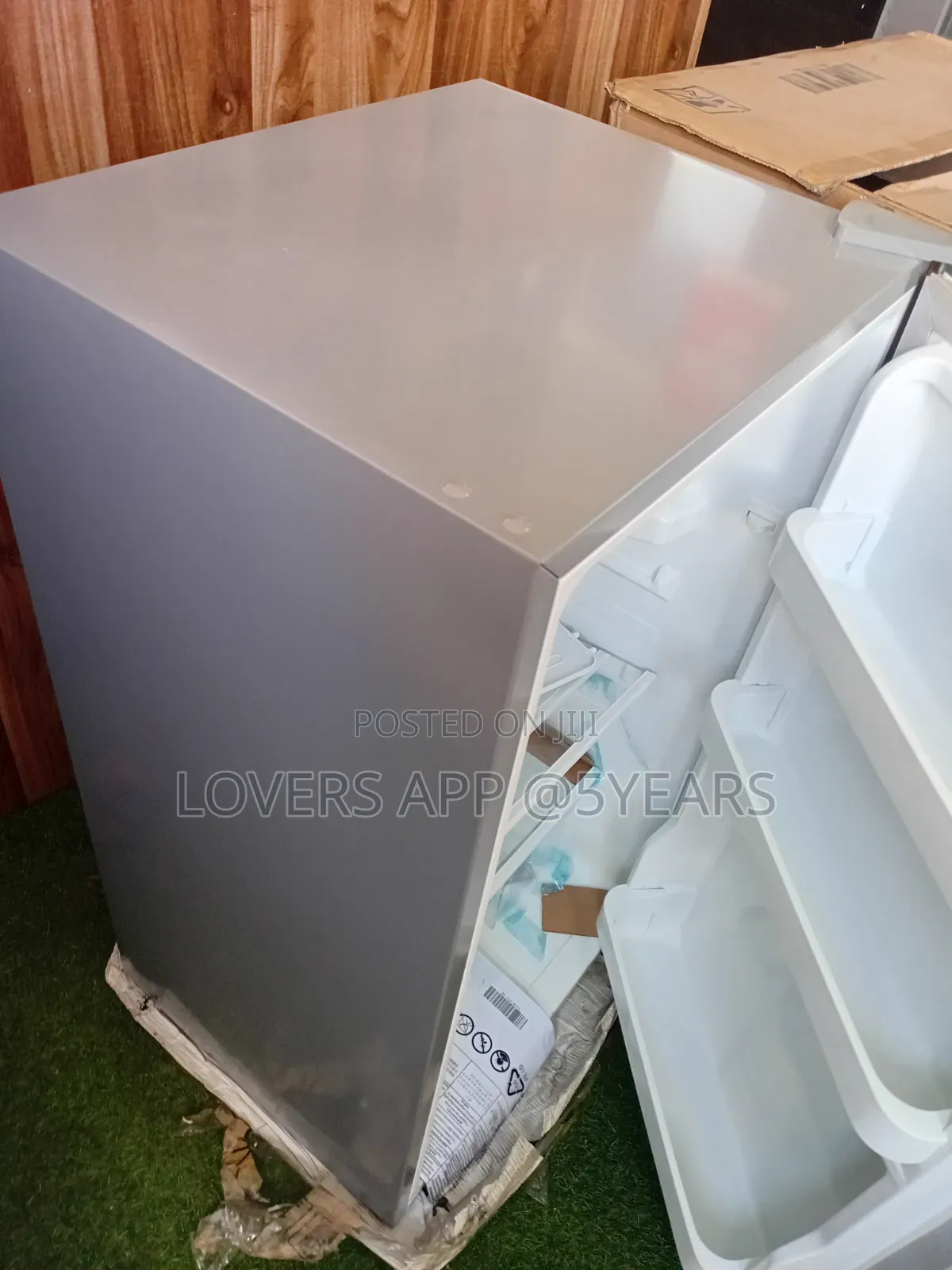 Sigma 93L Mini Fridge – Big Convenience in a Small Size