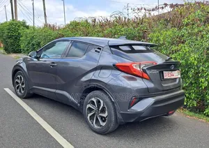 Toyota C-HR 2017 Gray