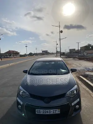 Toyota Corolla S Plus 4dr Sedan (1.8L 4cyl CVT) 2016 Gray