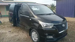 Hyundai Starex 2019 Black