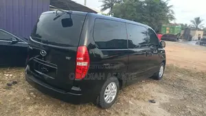 Hyundai Starex 2019 Black