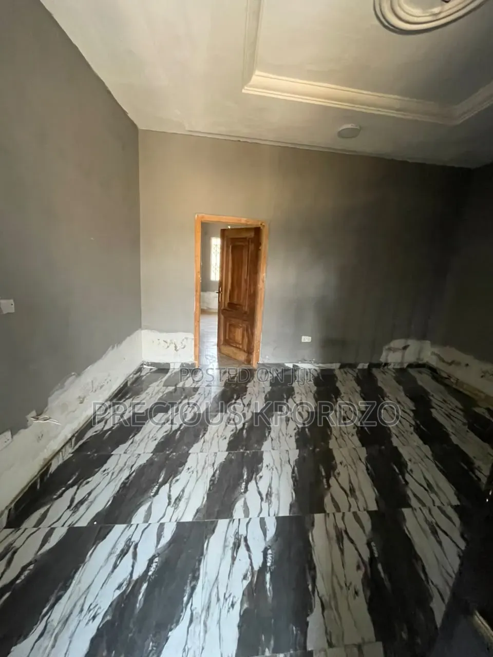 1bdrm Room & Parlour in Adenta New Legon for rent