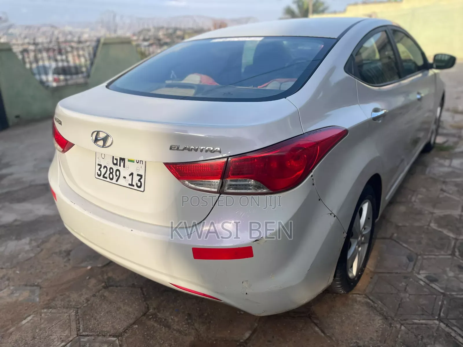 Hyundai Elantra 2013 White