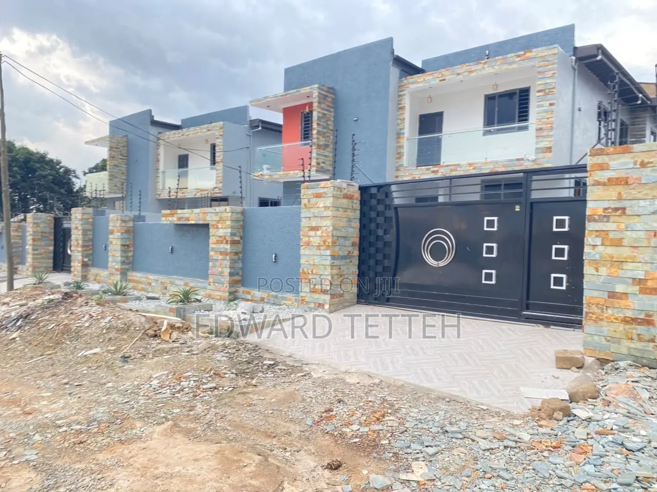 5bdrm House in Eddy Properties, Kumasi Metropolitan for sale