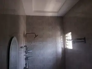 1bdrm Apartment in Zongo Junction for rent