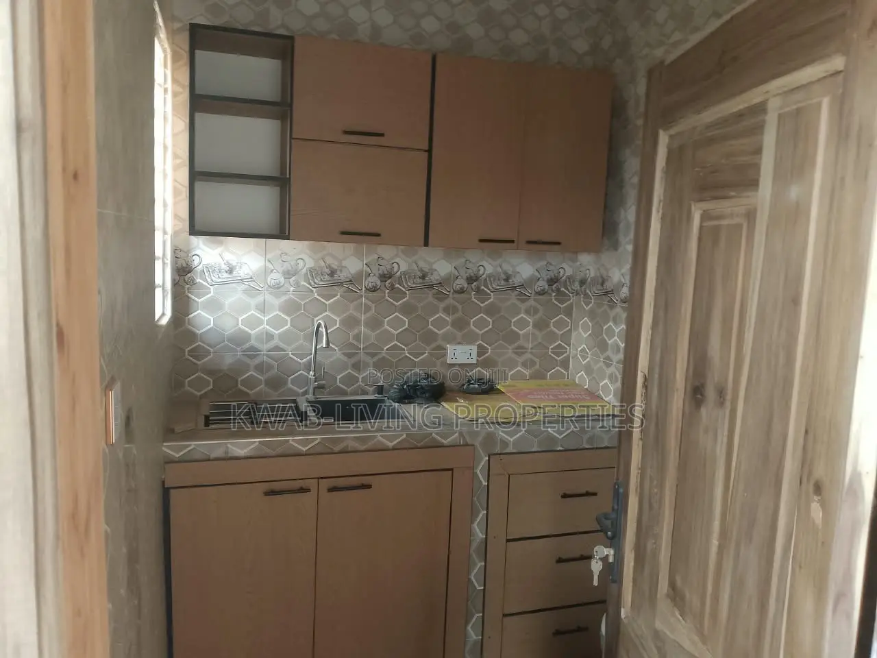 1bdrm Apartment in Zongo Junction for rent