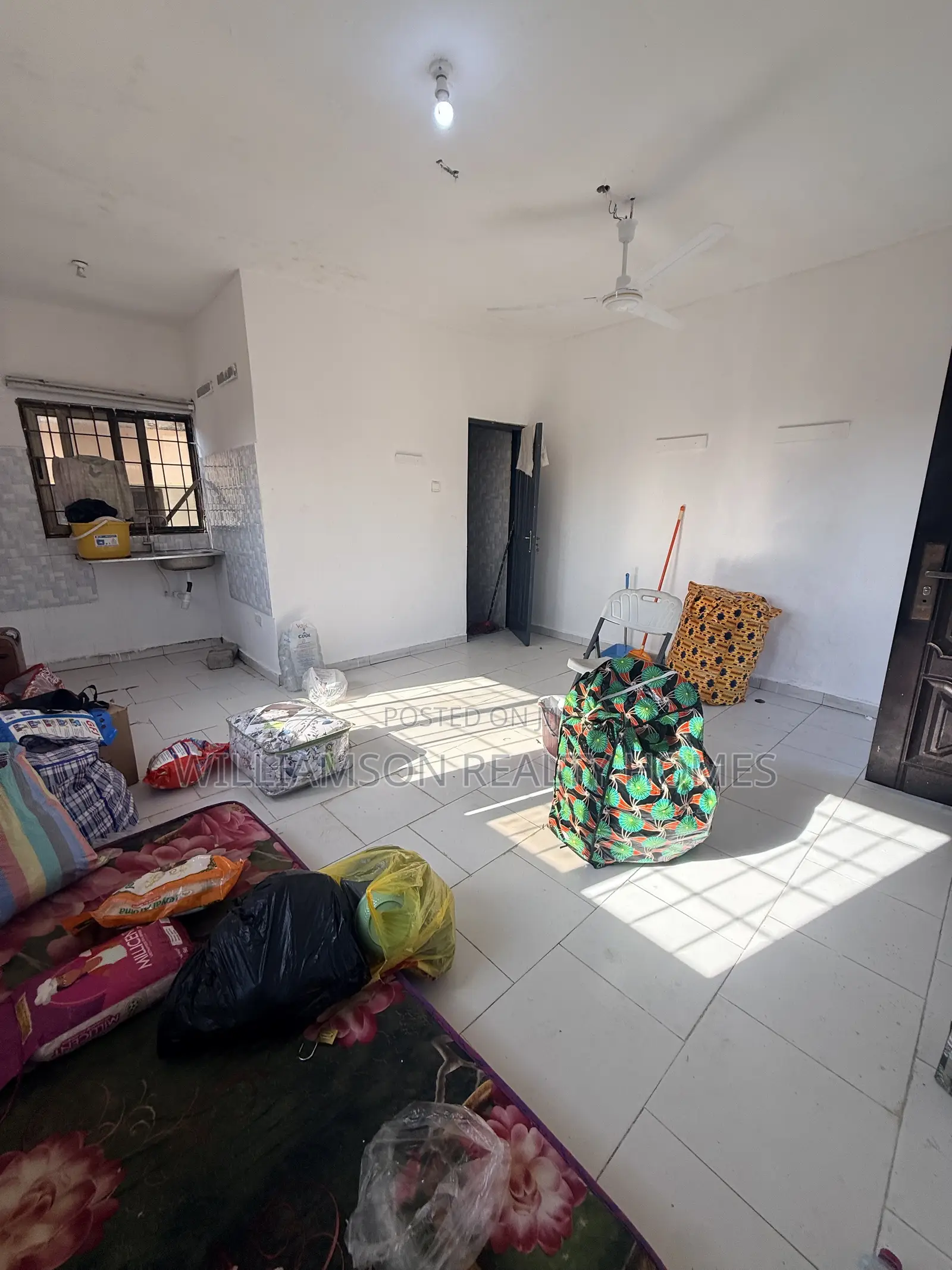 1bdrm Apartment in Community 18 Area, Spintex for rent