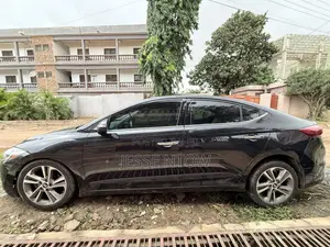 Hyundai Elantra 2017 Black