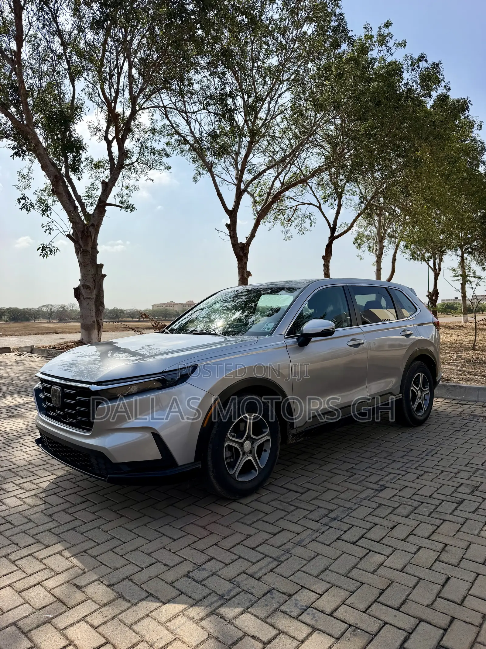 Honda CR-V LX 2WD 2023 Silver