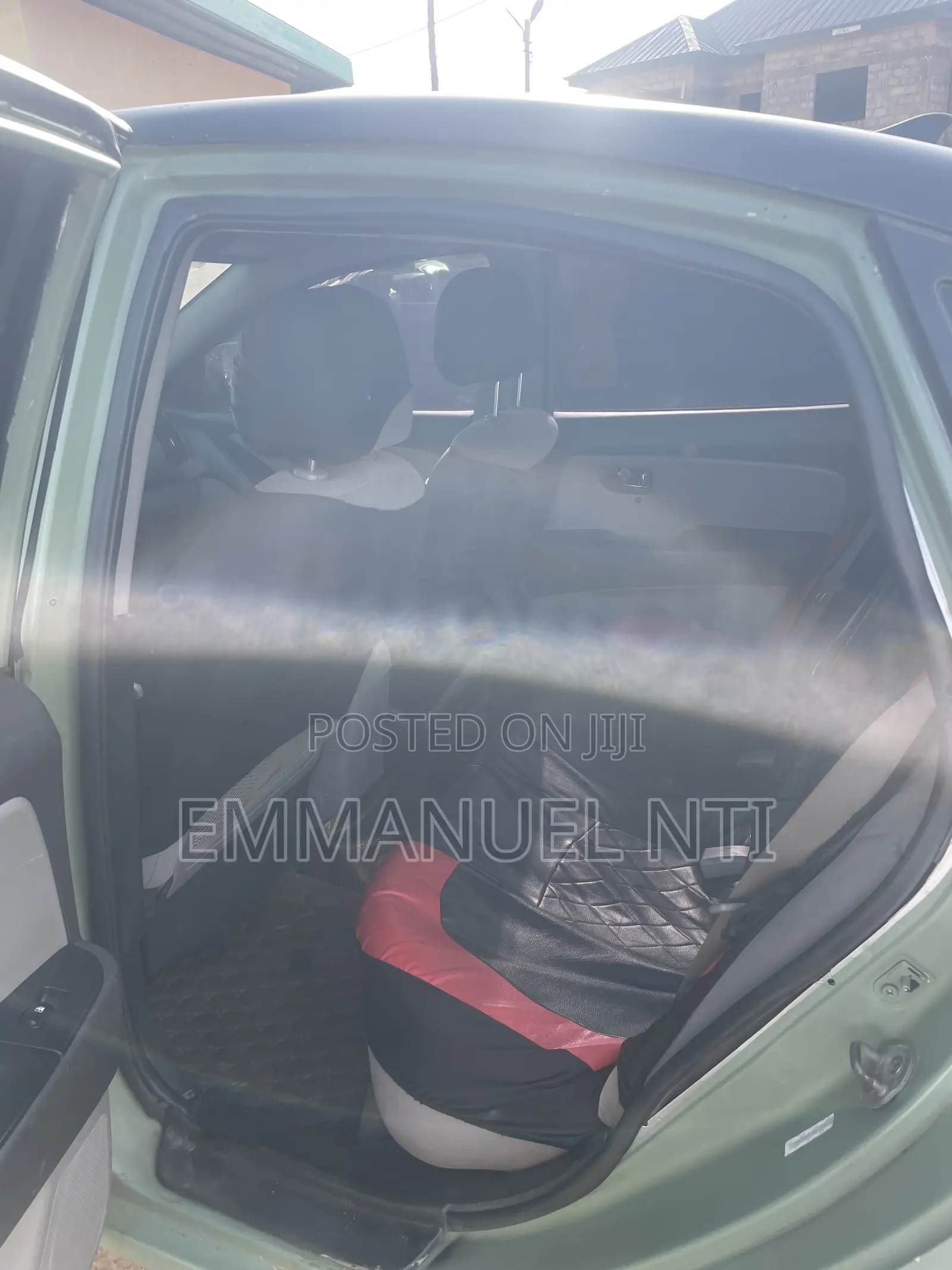 Hyundai Elantra 2010 Green
