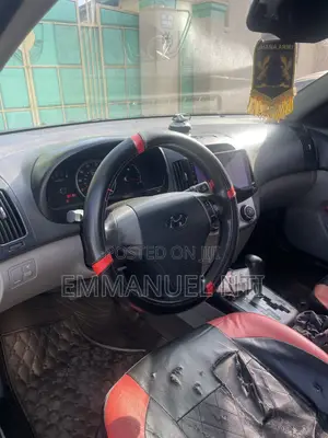 Hyundai Elantra 2010 Green