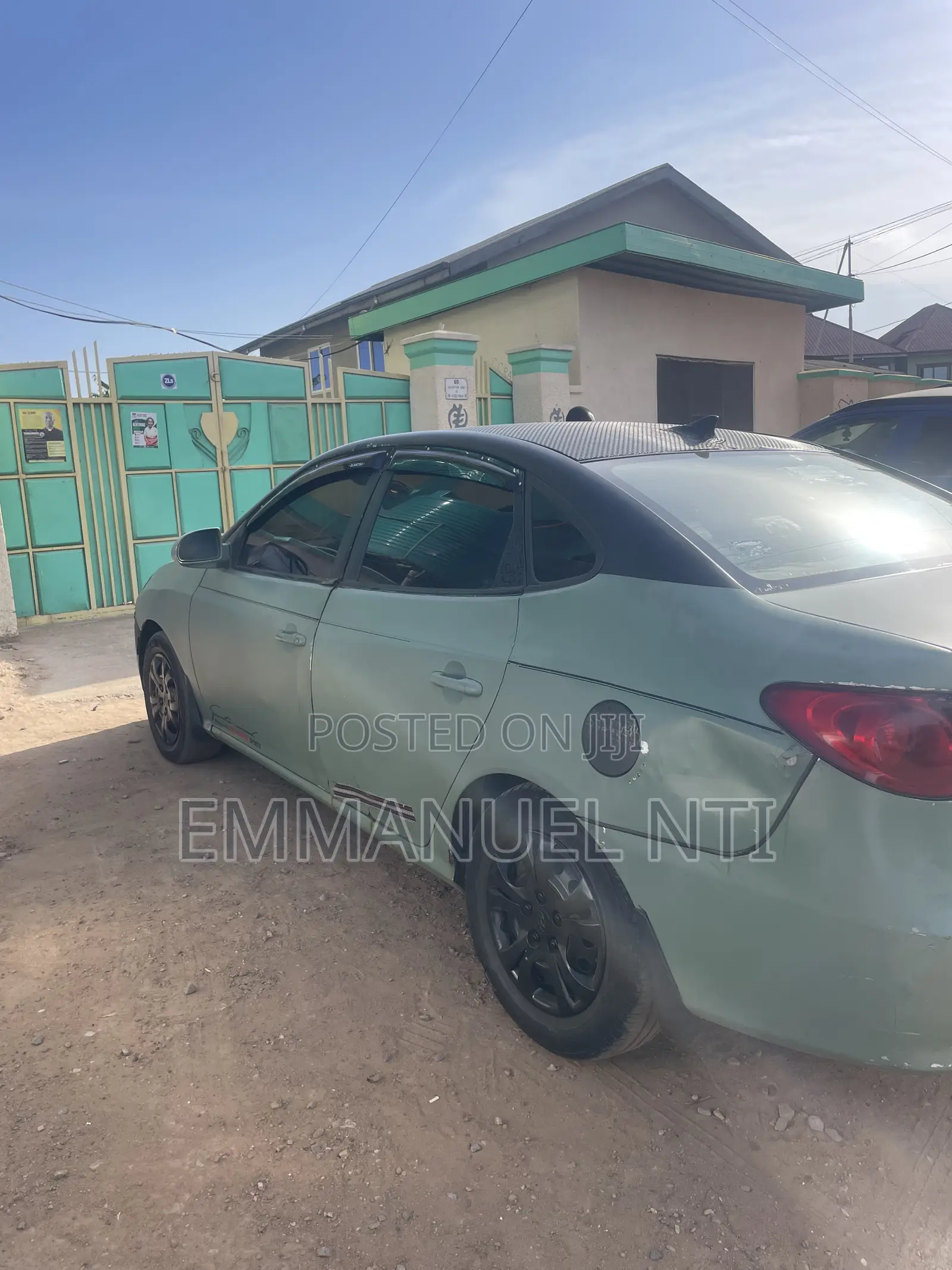 Hyundai Elantra 2010 Green