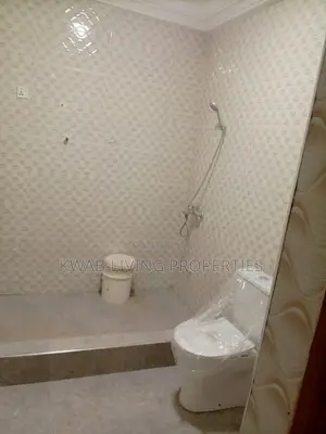 3bdrm Apartment in Lake Side Estate for rent
