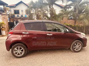 Toyota Vitz 2012 Brown