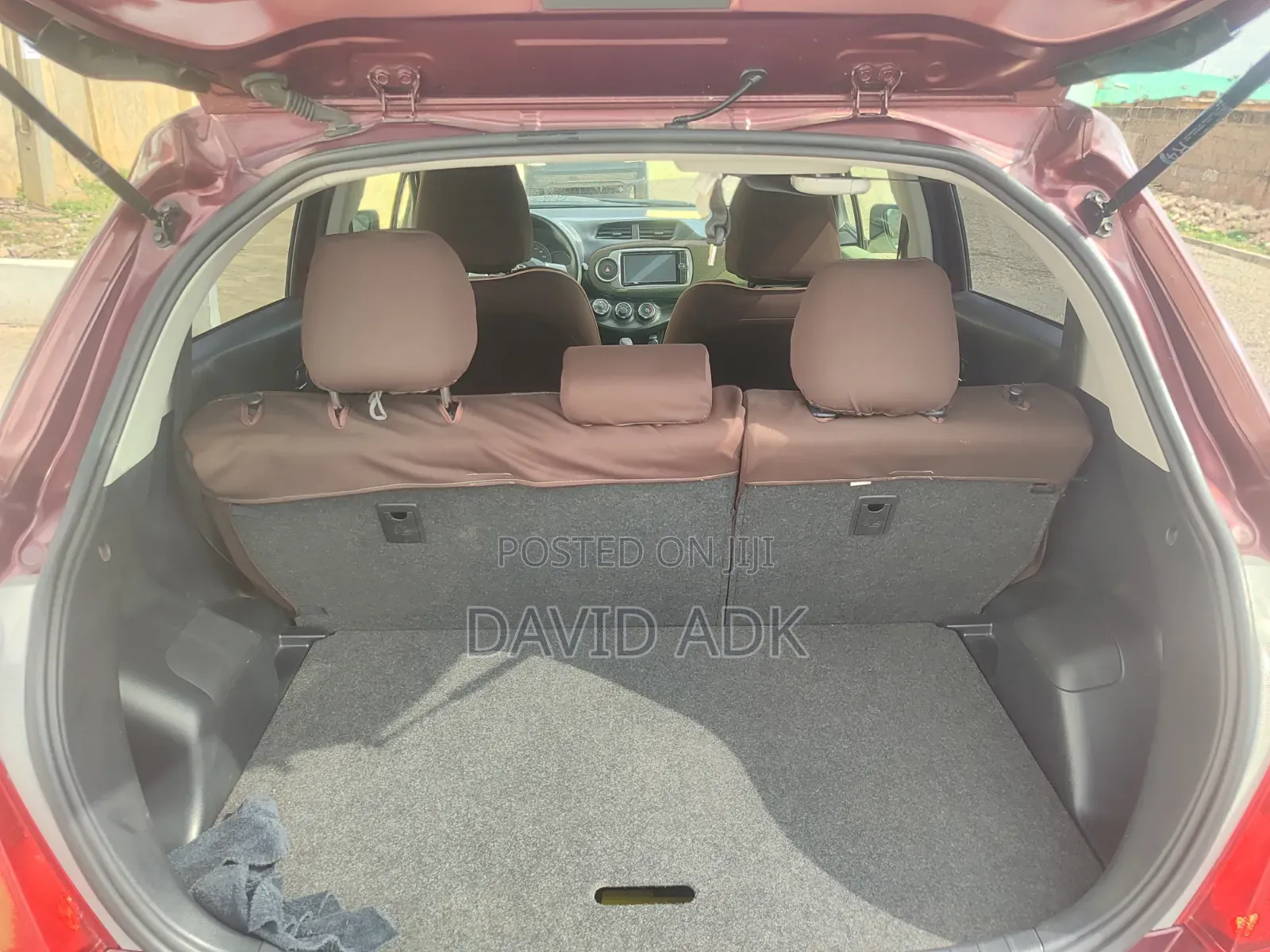 Toyota Vitz 2012 Brown