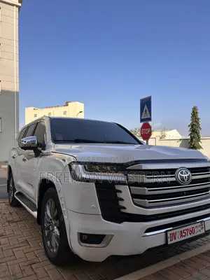 Toyota Land Cruiser 2015 Pearl